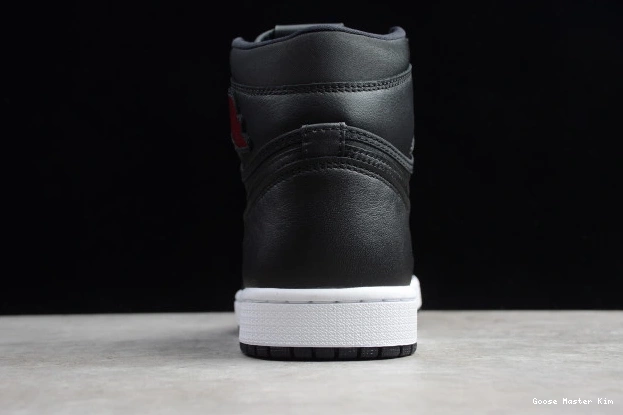 High Jordan Air OG 1 Retro Black Satin 555088-060 0525